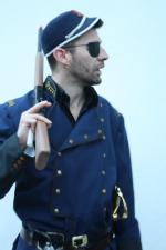 Kris au scénario des Tuniques Bleues